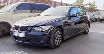 Veículo de Sucata bmw serie 3 berlina (e90) 318d do ano 2007 alimentado n47d20a