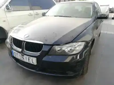 Veículo de Sucata bmw serie 3 berlina (e90) 318d do ano 2007 alimentado n47d20a