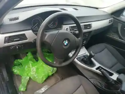 Veículo de Sucata bmw serie 3 berlina (e90) 318d do ano 2007 alimentado n47d20a