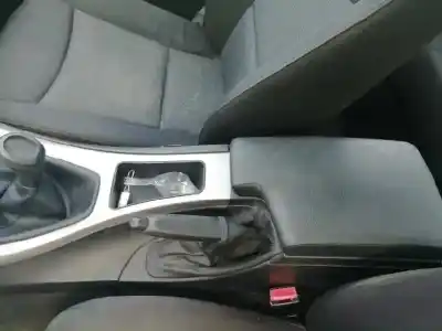 Veículo de Sucata bmw serie 3 berlina (e90) 318d do ano 2007 alimentado n47d20a