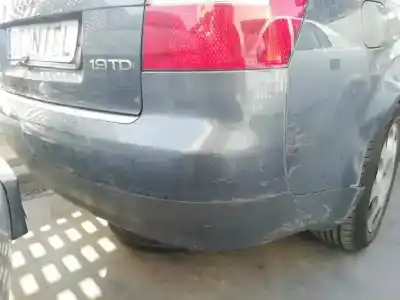 Veículo de Sucata audi a4 berlina (8e) 1.9 tdi (96kw) do ano 2004 alimentado avf