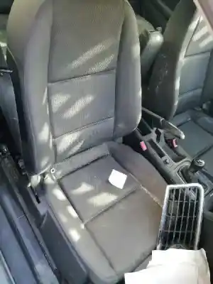 Veículo de Sucata audi a4 berlina (8e) 1.9 tdi (96kw) do ano 2004 alimentado avf