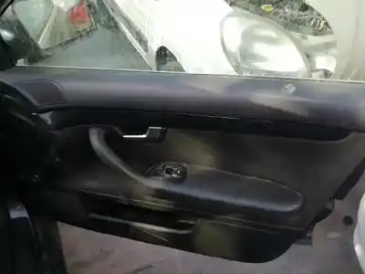 Veículo de Sucata audi a4 berlina (8e) 1.9 tdi (96kw) do ano 2004 alimentado avf