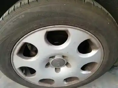 Veículo de Sucata audi a4 berlina (8e) 1.9 tdi (96kw) do ano 2004 alimentado avf