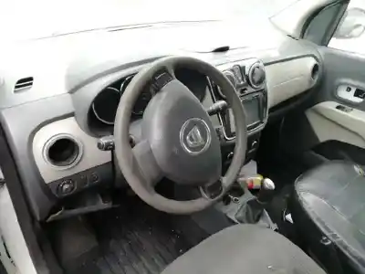 Vehicul casat dacia lodgy ambiance al anului 2014 alimentat k9kc6