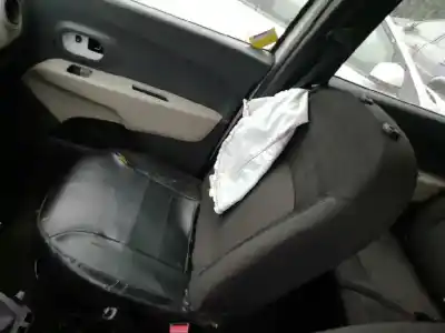 Vehicul casat dacia lodgy ambiance al anului 2014 alimentat k9kc6