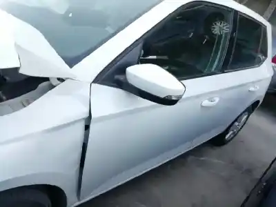 Здавання транспортного засобу skoda fabia 1.0 mpi року 2019 потужний chyb