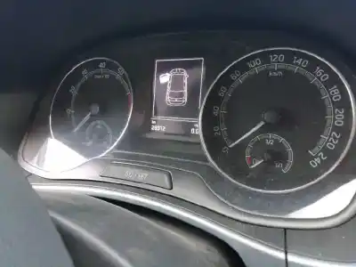 Здавання транспортного засобу skoda fabia 1.0 mpi року 2019 потужний chyb
