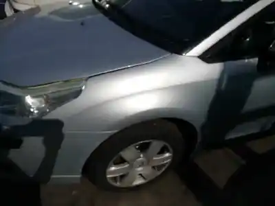 Vehicul casat citroen c4 berlina collection al anului 2004 alimentat 9hy