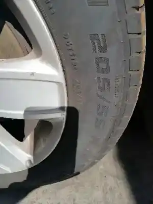 Vehicul casat citroen c4 berlina collection al anului 2004 alimentat 9hy