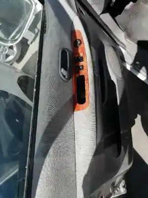 Sloopvoertuig kia carnival ii (gq) 2.9 crdi van het jaar 2003 aangedreven j3