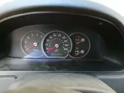 Sloopvoertuig kia carnival ii (gq) 2.9 crdi van het jaar 2003 aangedreven j3