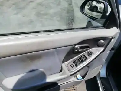 Veicolo di demolizione hyundai elantra (xd) 2.0 gls dell'anno 2004 alimentato g4gc