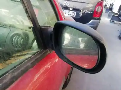 Veicolo di demolizione citroen c3 1.4 hdi exclusive dell'anno 2005 alimentato 8hz