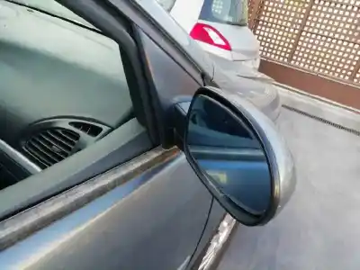 Здавання транспортного засобу citroen c5 break collection року 2006 потужний 9hz