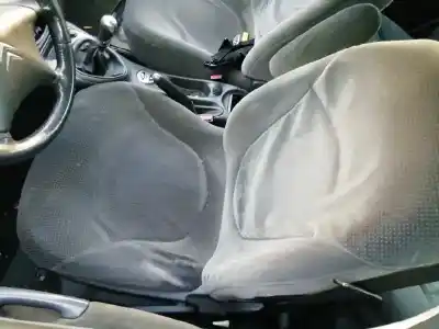 Здавання транспортного засобу citroen c5 break collection року 2006 потужний 9hz