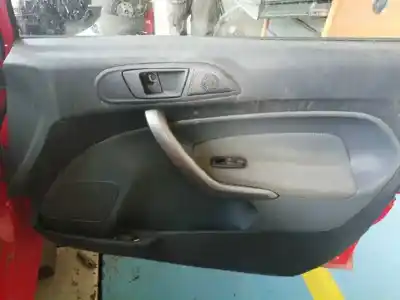 Sloopvoertuig ford fiesta (cb1) trend van het jaar 2010 aangedreven f6jd