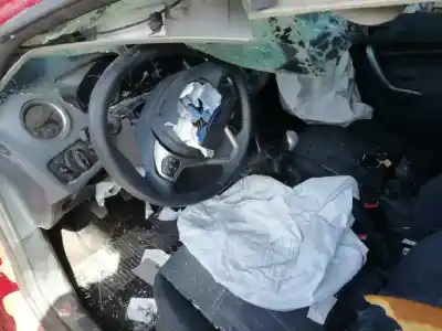 Sloopvoertuig ford fiesta (cb1) trend van het jaar 2010 aangedreven f6jd