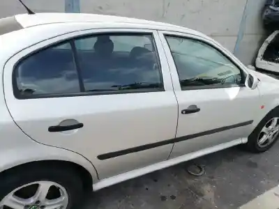 Véhicule à la ferraille skoda octavia berlina (1u2) 1.9 tdi slx de l'année 2000 alimenté agr