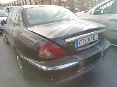 Здавання транспортного засобу jaguar                                             x-type i (x400)                                                                                                                                                                                                                                            2.0 d року 2004 потужний 6b