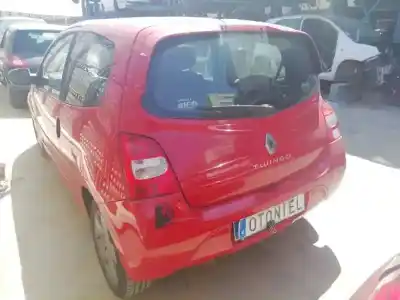 Scrapping Vehicle renault twingo dynamique of the year 2011 powered k9k p8