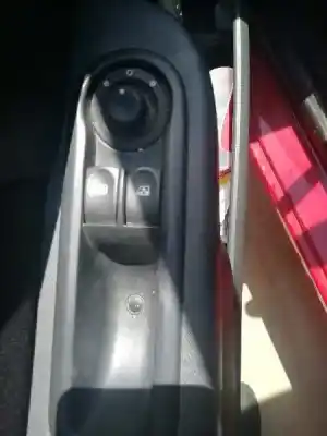 Scrapping Vehicle renault twingo dynamique of the year 2011 powered k9k p8