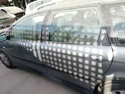 Veículo de Sucata citroen c5 break 2.0 hdi sx do ano 2004 alimentado rhz