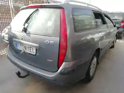 Veículo de Sucata citroen c5 break 2.0 hdi sx do ano 2004 alimentado rhz