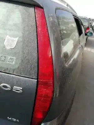 Veículo de Sucata citroen c5 break 2.0 hdi sx do ano 2004 alimentado rhz