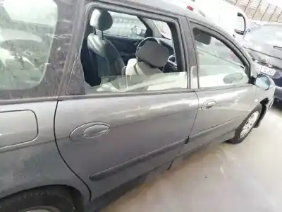 Veículo de Sucata citroen c5 break 2.0 hdi sx do ano 2004 alimentado rhz