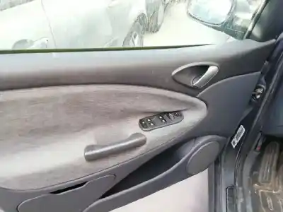 Veículo de Sucata citroen c5 break 2.0 hdi sx do ano 2004 alimentado rhz