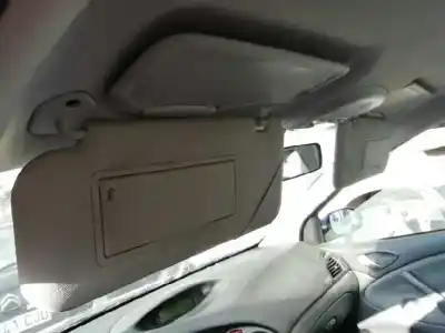 Veículo de Sucata citroen c5 break 2.0 hdi sx do ano 2004 alimentado rhz