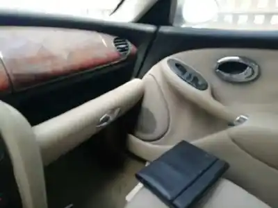 Veicolo di demolizione mg serie 75 (rj) 2.0 cdt classic dell'anno 1999 alimentato d204d2