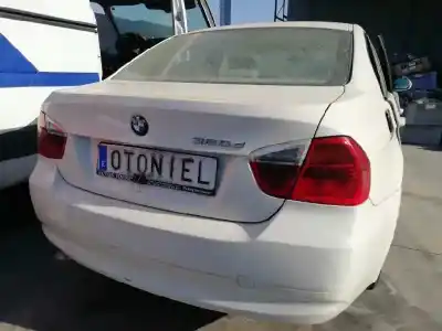 Veículo de Sucata bmw serie 3 berlina (e90) 320d do ano 2007 alimentado 204d4