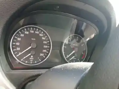 Veículo de Sucata bmw serie 3 berlina (e90) 320d do ano 2007 alimentado 204d4