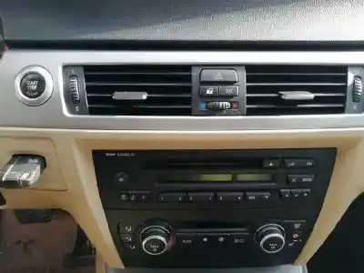 Veículo de Sucata bmw serie 3 berlina (e90) 320d do ano 2007 alimentado 204d4