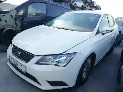 Здавання транспортного засобу SEAT LEON (5F1) Style року 2013 потужний CXS