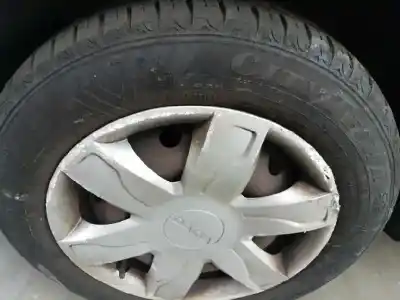 Veículo de Sucata dacia sandero básico do ano 2010 alimentado d4f f 7