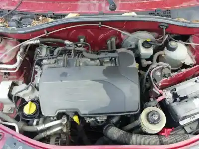 Veículo de Sucata dacia sandero básico do ano 2010 alimentado d4f f 7