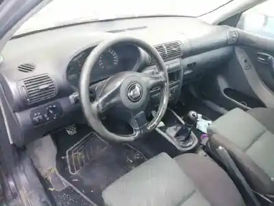 Veículo de Sucata seat leon (1m1) signo do ano 2002 alimentado asv