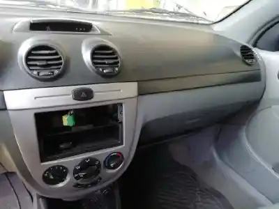 Veicolo di demolizione chevrolet lacetti (j200) 1.6 dell'anno 2006 alimentato f16d3