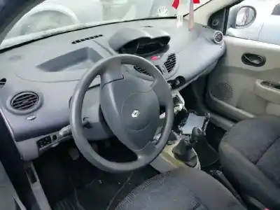 Scrapping Vehicle renault twingo acces of the year 2008 powered d7f a8