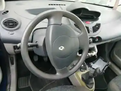 Scrapping Vehicle renault twingo acces of the year 2008 powered d7f a8