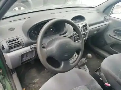Утилизация автомобиля renault clio ii fase i (b/cbo) 1.4 alize 75 cv / 55 kw года 1999 питание e7j