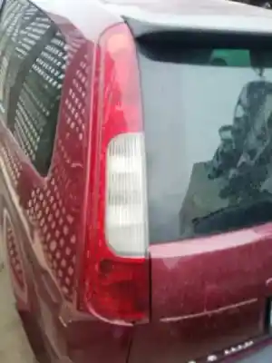 Veicolo di demolizione ford focus c-max (cap) ambiente (d) dell'anno 2004 alimentato g8da