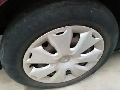 Veicolo di demolizione ford focus c-max (cap) ambiente (d) dell'anno 2004 alimentato g8da