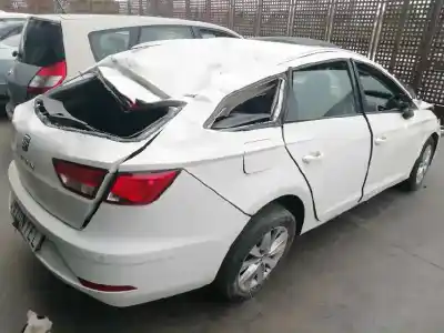 Утилизация автомобиля SEAT LEON ST (5F8) 1.6 TDI года 2018 питание DGT