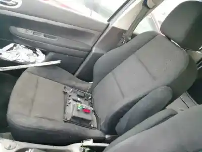 Sloopvoertuig peugeot 307 break/sw (s2) sw van het jaar 2007 aangedreven 9hx