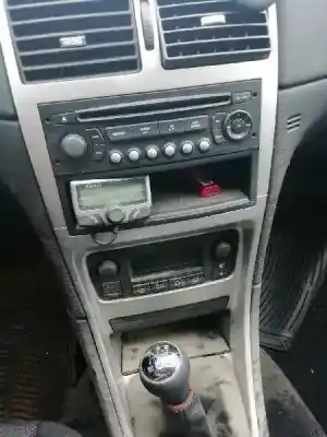 Sloopvoertuig peugeot 307 break/sw (s2) sw van het jaar 2007 aangedreven 9hx