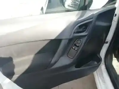 Veicolo di demolizione citroen c3 attraction dell'anno 2016 alimentato bh02